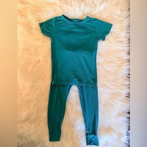 GUC Birdie Bean Green Long Pants/Short Sleeve Pajama Set 2T